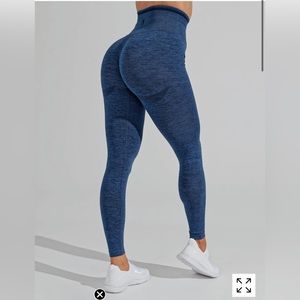 BBL seamless leggings Buffbunny-Baked blue